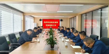 昆區(qū)領導到鋼興（集團）公司調研